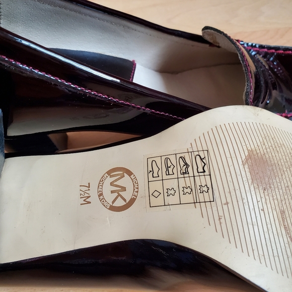 shoes - Picture 4 of 5